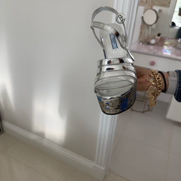 PRADA silver platforms - Picture 5 of 5